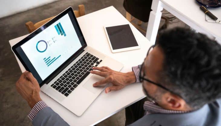 Descubra como a tecnologia te auxilia no controle financeiro